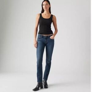 Levi’s 524 Skinny Jean
